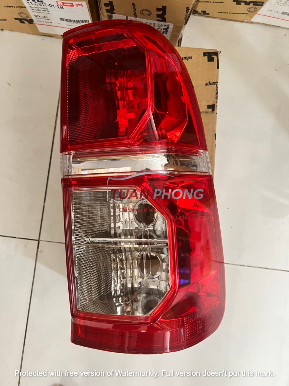 Đèn Lái Sau Phải TOYOTA HILUX 2012 2013 2014/81551-0K140